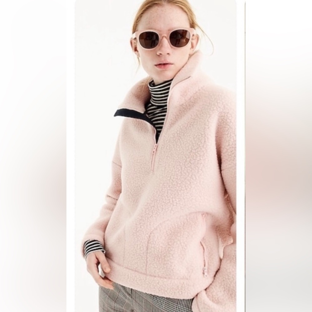 NWOT super soft fleece pullover in baby pink